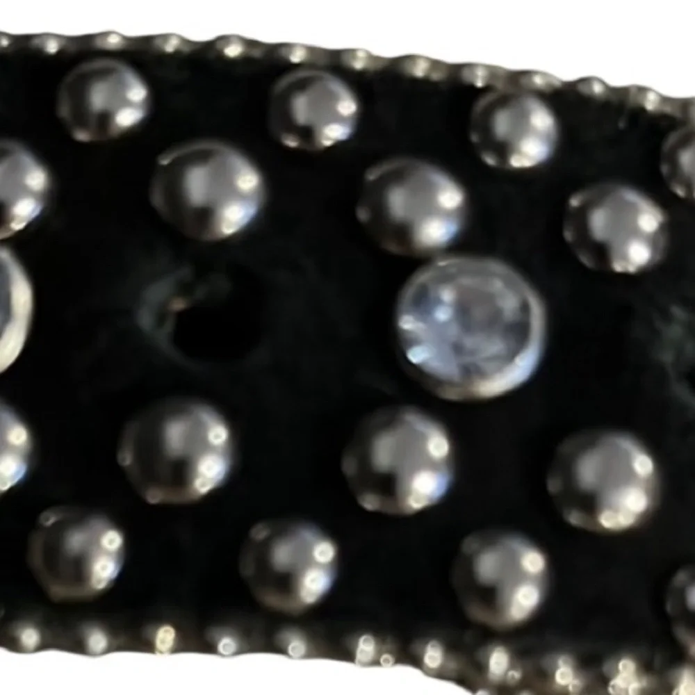 Guess Rhinestone belt size XL Black belt silver studded & rhinestone detailing